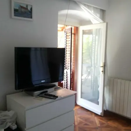 Ines, Cozy, Stunning View, Parking, Pet Friendly شقة *